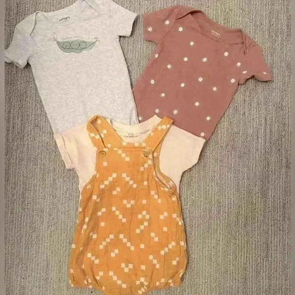 CARTERS/ CAT&JACK 18 MONTH BOY OR GIRL TODDLER BUNDLE - Picture 1 of 5